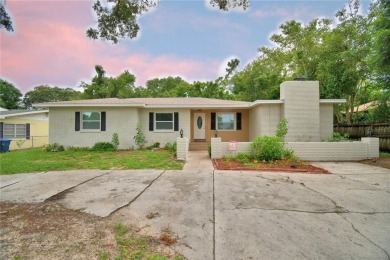 Lake Home For Sale in Winter Haven, Florida