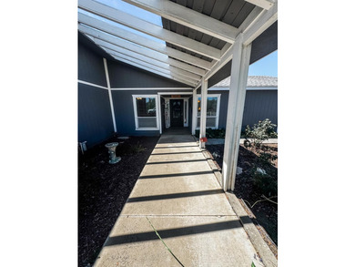 Welcome to a home where thoughtful design, lasting memories, and - photo 3