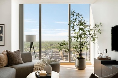 Welcome to a new standard of luxury at Four Seasons Private - photo 6