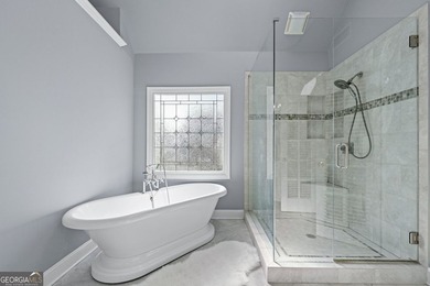 Rediscover one of Hamilton Mill's most coveted lakefront - photo 10
