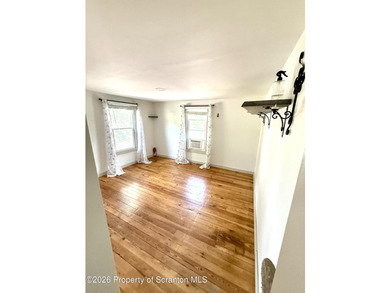 Welcome to 409 Charlotte Avenue! This cozy home located in South - photo 18