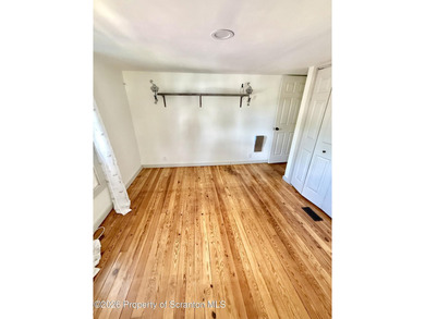 Welcome to 409 Charlotte Avenue! This cozy home located in South - photo 19