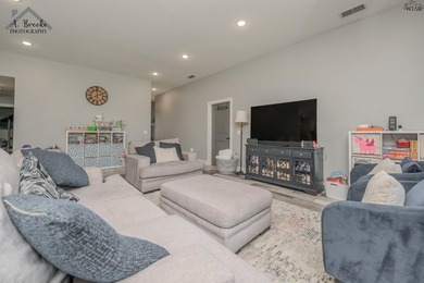 Well-maintained 3-bedroom, 2-bath home in a desirable area of - photo 19