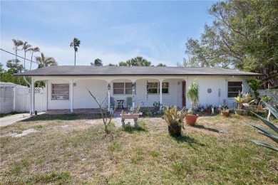 Imperial River Home Sale Pending in Bonita Springs Florida