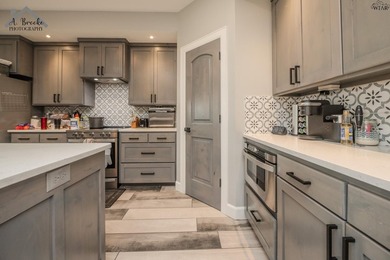 Well-maintained 3-bedroom, 2-bath home in a desirable area of - photo 21