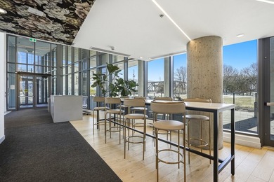Elegant condo d'une chambre, entierement meuble, situe dans un - photo 28
