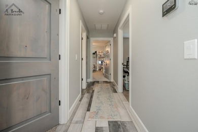 Well-maintained 3-bedroom, 2-bath home in a desirable area of - photo 28