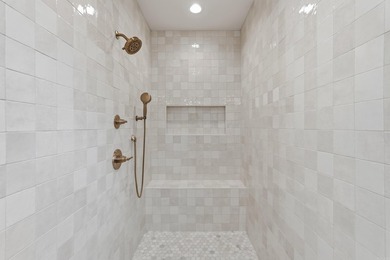 Experience luxury at its finest in this brand-new 3 bed, 3 bath - photo 31