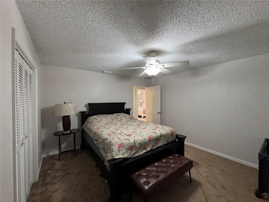 Welcome to your own private retreat! Tucked away at the end of a - photo 32