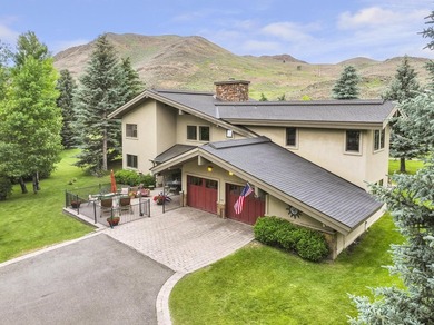 Gorgeous and comfortable, this 5 bedroom ensuite home is just - photo 1
