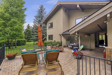 Gorgeous and comfortable, this 5 bedroom ensuite home is just - photo 2
