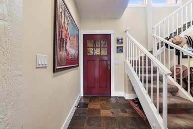 Gorgeous and comfortable, this 5 bedroom ensuite home is just - photo 5