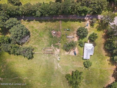 Turn-Key Cattle Farm on 43.5 surveyed Acres with Immaculate - photo 50