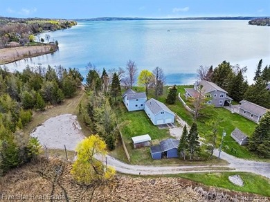 Great price improvement; Best buy and location on the lake! Rare - photo 5