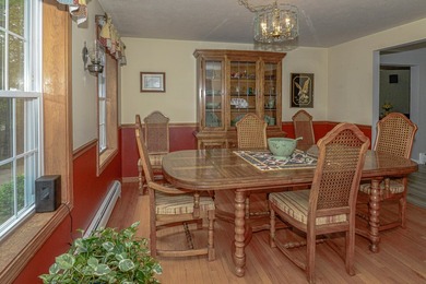 Welcome to this well-maintained Colonial-style home offering 3 - photo 30