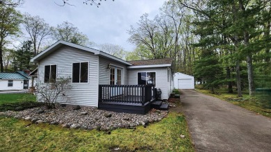 Lake Home For Sale in Houghton Lake, Michigan