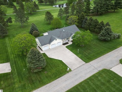Lake Home For Sale in Lake Isabella, Michigan