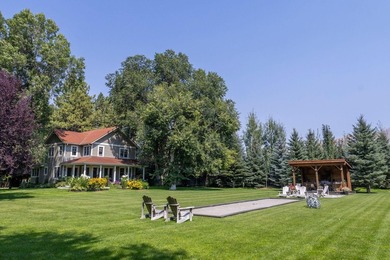 Beautiful private compound three bed main house two guest - photo 3