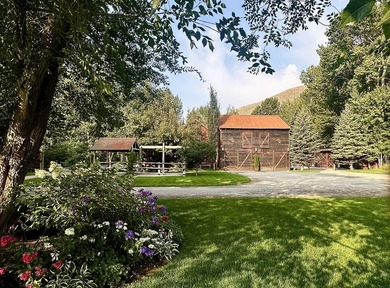 Beautiful private compound three bed main house two guest - photo 6