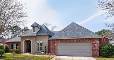 Lake Pontchartrain Home For Sale in Mandeville Louisiana