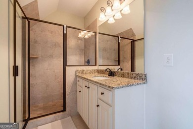 Welcome to 1405 Evergreen Park, a beautifully appointed estate - photo 27