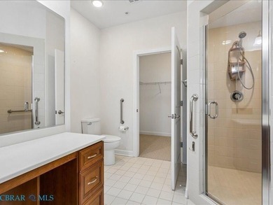 Beautiful condo in York County. Conveniently located close to - photo 29