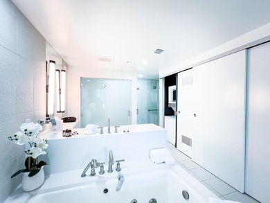 STOP SCROLLING! Because this is the BEST VALUE IN THE BUILDING - photo 37
