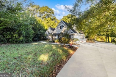 Lake Home For Sale in Mcdonough, Georgia