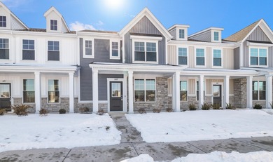 (private lake, pond, creek) Townhome/Townhouse For Sale in Portage Indiana