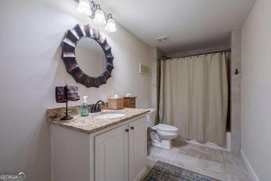 Welcome to 1405 Evergreen Park, a beautifully appointed estate - photo 44