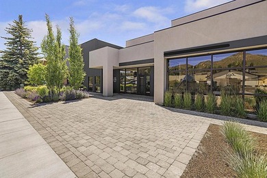 Rare Ketchum investment and owner-user opportunity on 0.82 acres - photo 5