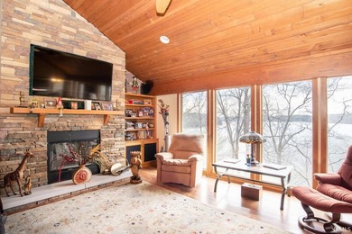Welcome to 2060 E Waters Edge Dr. Unit 18-an expansive ~2,900 sq - photo 14