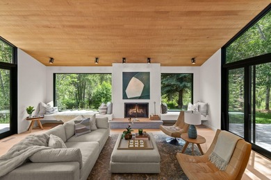 Extraordinary private riverfront retreat on 1.76 acres with - photo 1