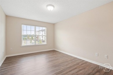 LOCATION, LOW MAINTENANCE & SPACIOUS! Welcome to this - photo 24
