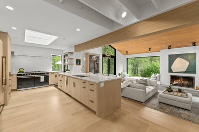 Extraordinary private riverfront retreat on 1.76 acres with - photo 6