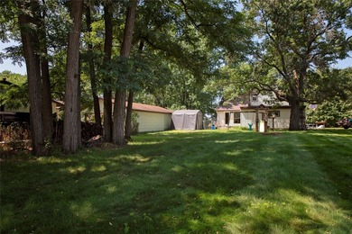 This updated home is move-in ready with fresh flooring, paint - photo 34
