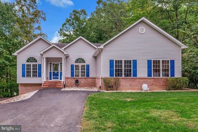Welcome to 3800 Lakeview Parkway - a home designed for - photo 35