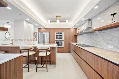 Fully renovated 2-bedroom, 2-bathroom residence in the heart of - photo 8