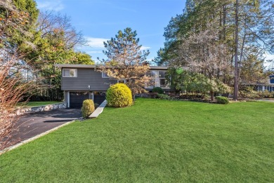 Lake Home For Sale in Cortlandt Manor, New York