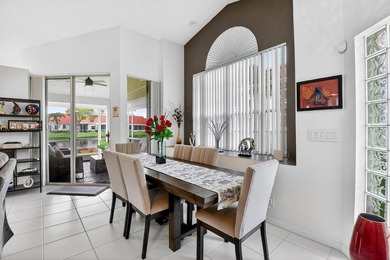 Welcome to a beautifully reimagined lakefront Turnkey home. This - photo 12