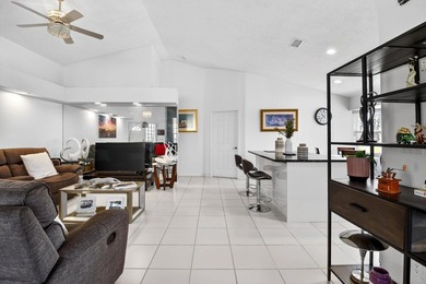 Welcome to a beautifully reimagined lakefront Turnkey home. This - photo 16