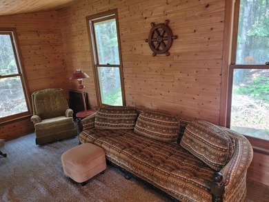 Rainy Lake. Amazingly charming 2 bedroom Keyes Island cabin on - photo 19