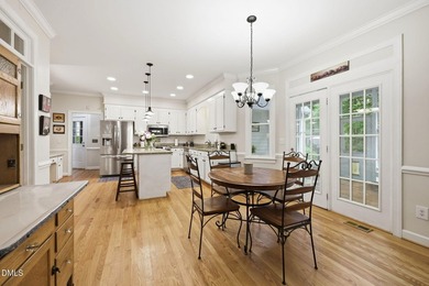 CLASSIC SOUTHERN CHARM meets MODERN UPDATES in this beautifully - photo 19
