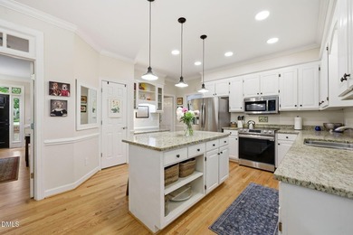 CLASSIC SOUTHERN CHARM meets MODERN UPDATES in this beautifully - photo 21