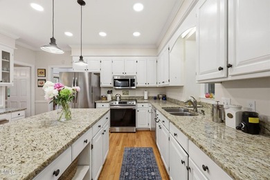 CLASSIC SOUTHERN CHARM meets MODERN UPDATES in this beautifully - photo 22