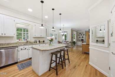 CLASSIC SOUTHERN CHARM meets MODERN UPDATES in this beautifully - photo 25