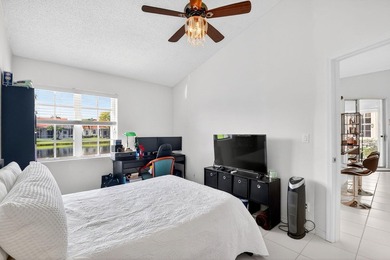 Welcome to a beautifully reimagined lakefront Turnkey home. This - photo 29
