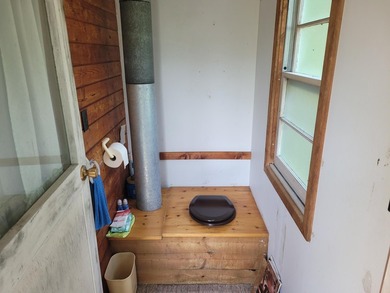 Rainy Lake. Amazingly charming 2 bedroom Keyes Island cabin on - photo 31