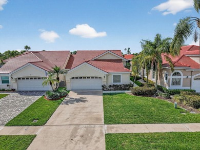 Welcome to a beautifully reimagined lakefront Turnkey home. This - photo 43