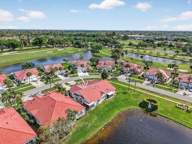 Welcome to a beautifully reimagined lakefront Turnkey home. This - photo 48